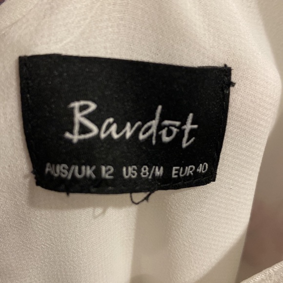 BARDOT Cold-Shoulder Floral Faux-Wrap Dress - Picture 7 of 9